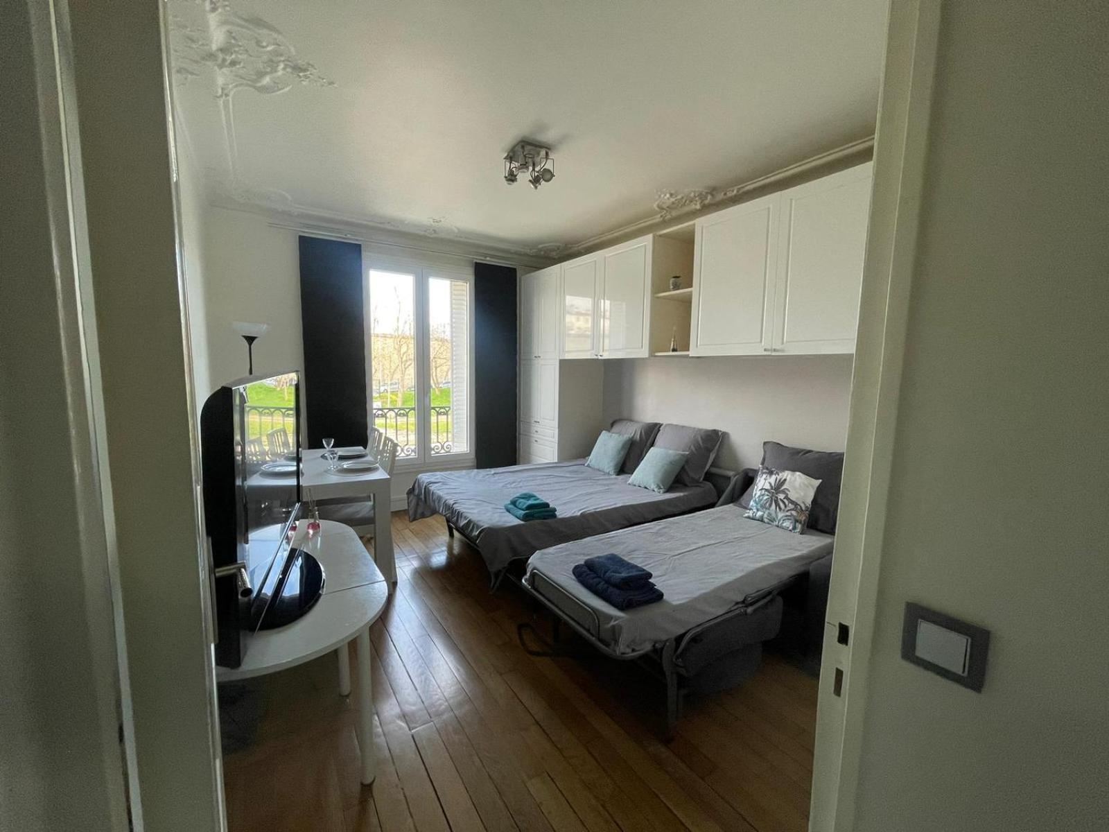 Appartement Lumineux A Arcueil-Cachan ภายนอก รูปภาพ